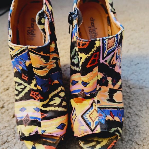 2 for 1 CHARLOTTE RUSSE AZTEC WEDGE BOOTIES - SZ 7 - Picture 15 of 16